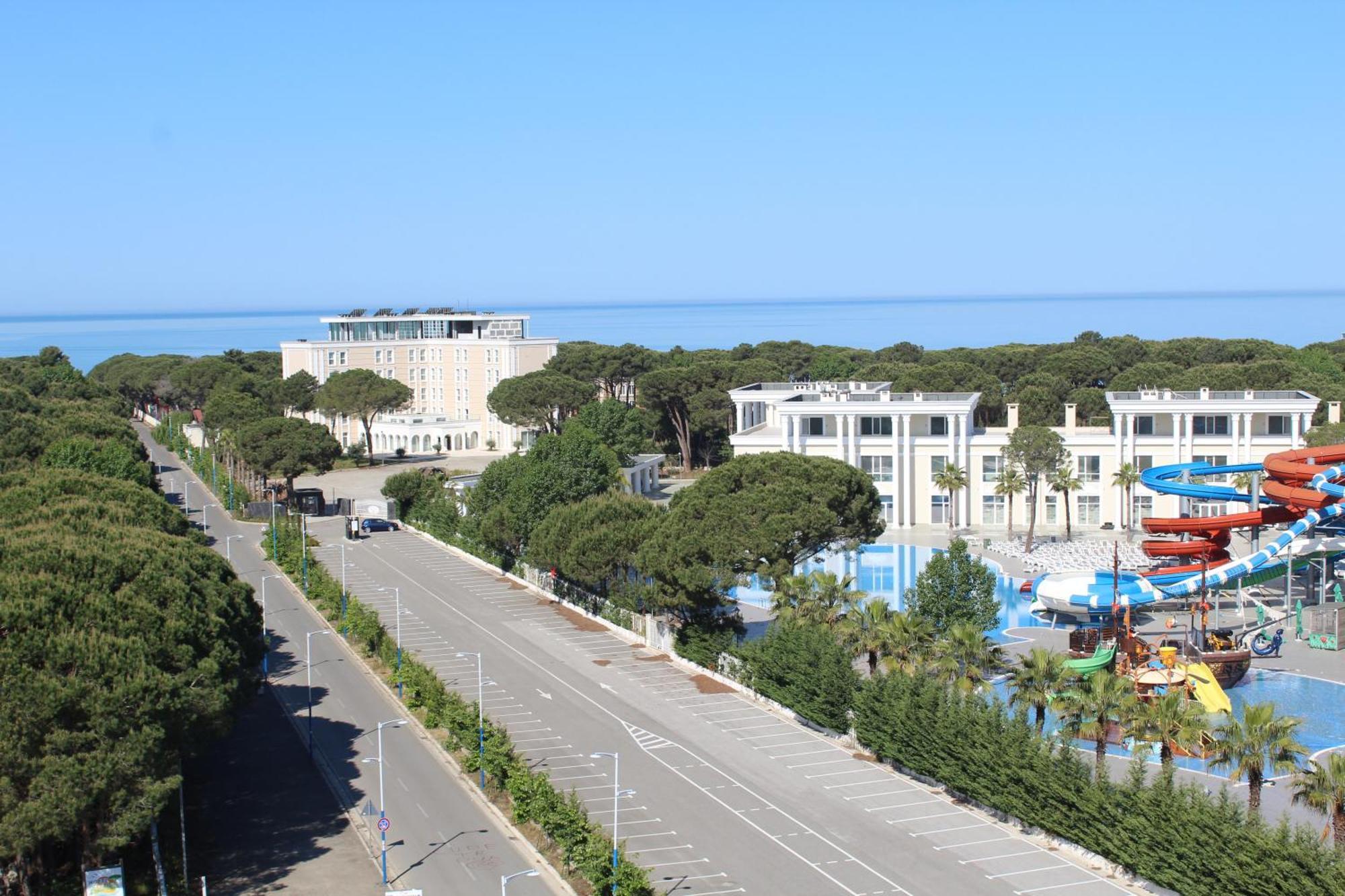 Savana Modern Apartment By The Sea Golem  Esterno foto